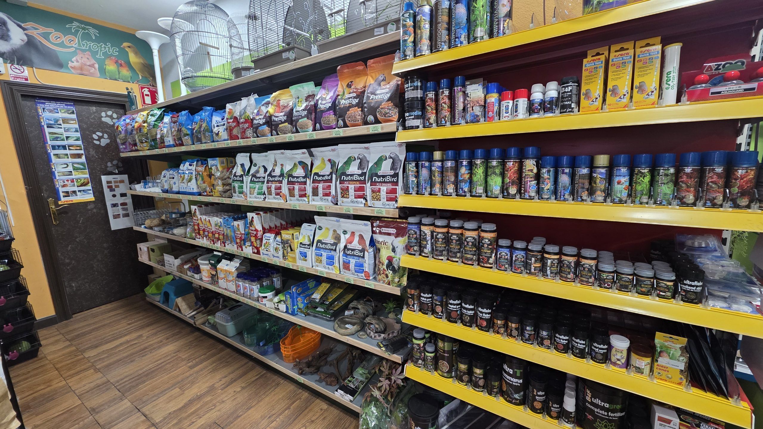 Fachada de la tienda Zootropic en Burgos